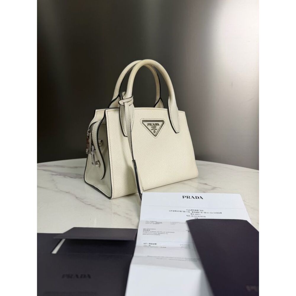 Prada Women Pre-Loved Bag Very Good Condition - Picture 2 of 4